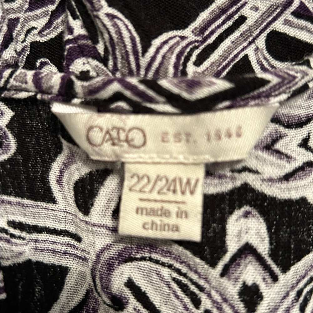 Cato Patterned Women's Top - Picture 9 of 9